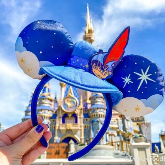 Disney | Accessories | Nwt Disneys Peter Pans Flight Mickey  display picture 2